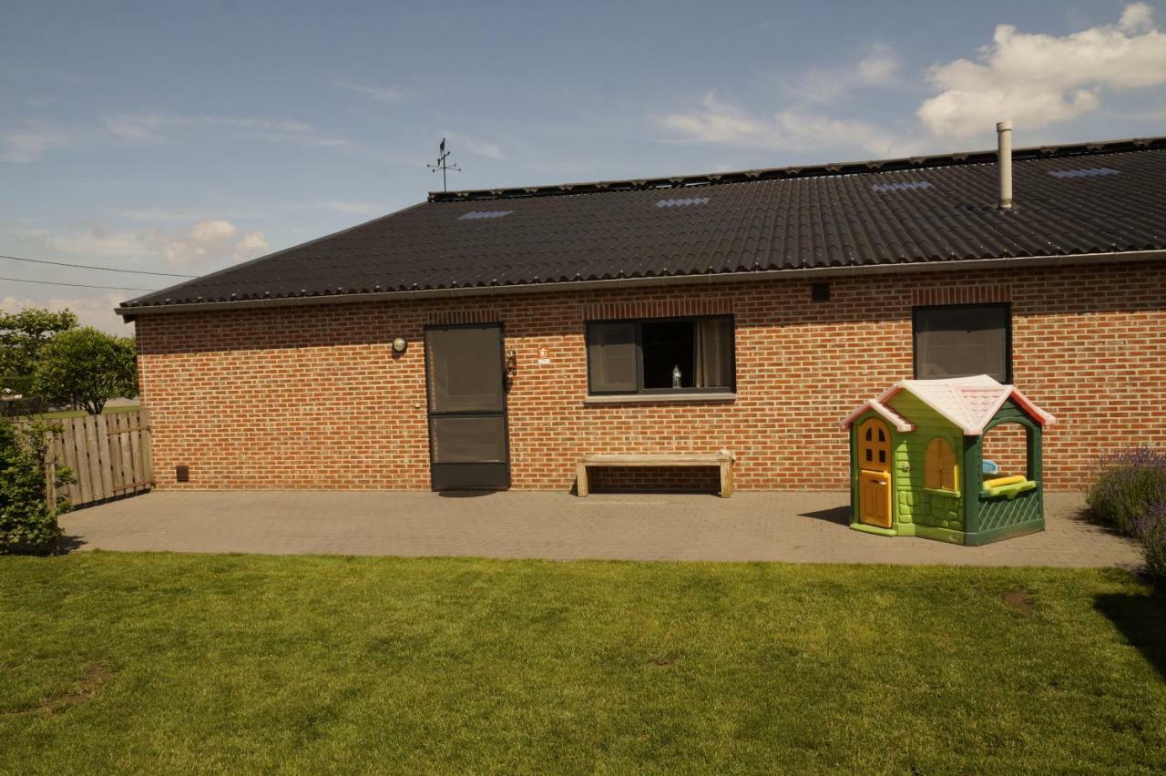 Kampenhof Villa Maaseik Luaran gambar